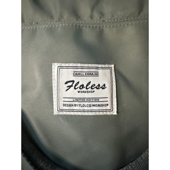 Limited Edition Floless Workshop Medium Duffle Bag Gray - Picture 3 of 4